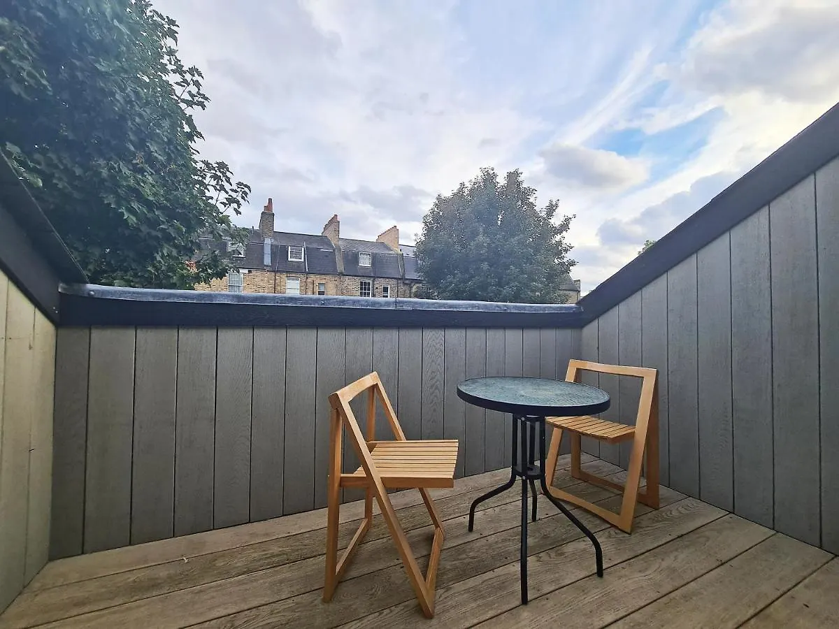 3 Benbow Mews Apartment London