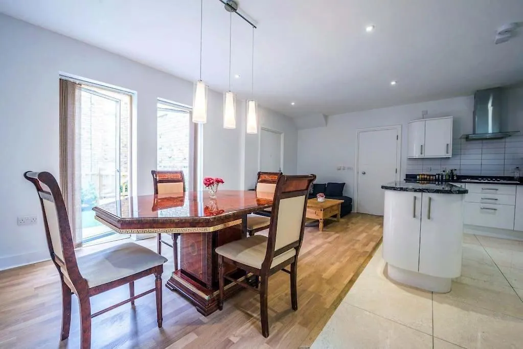 3 Benbow Mews Appartement Londen