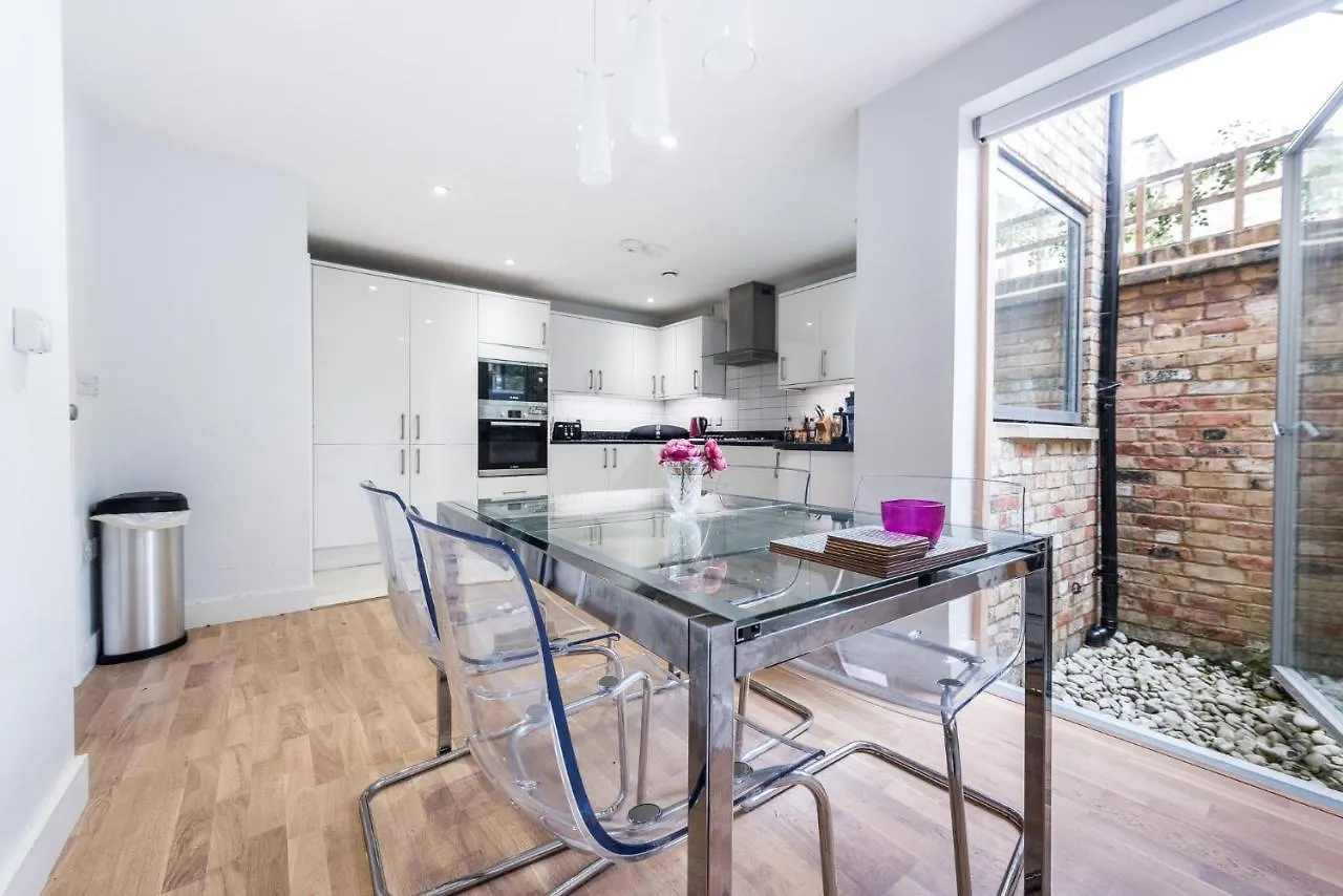 3 Benbow Mews Appartement Londen
