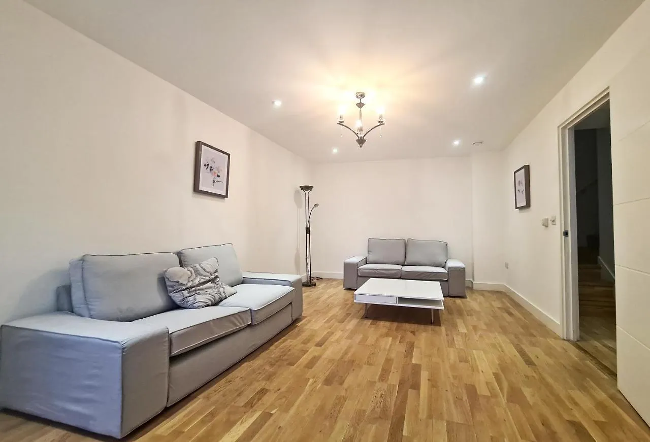 3 Benbow Mews Appartement Londen